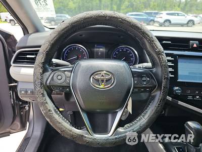 2019 Toyota Camry SE - zdjęcie 10 z 24 - miniatura