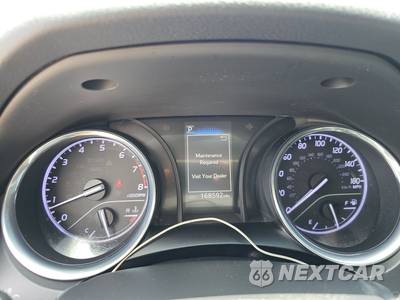 2019 Toyota Camry SE - zdjęcie 12 z 24 - miniatura