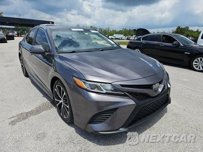 2019 Toyota Camry SE - zdjęcie 3 z 24 - miniatura