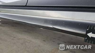 2019 Toyota Camry SE - zdjęcie 22 z 24 - miniatura