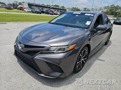 2019 Toyota Camry SE - zdjęcie 1 z 24 - miniatura