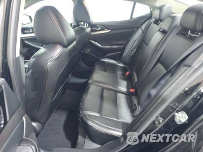 2023 Nissan Maxima SL - zdjęcie 13 z 26 - miniatura