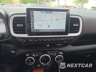 2024 Hyundai Venue Limited - zdjęcie 5 z 9 - miniatura