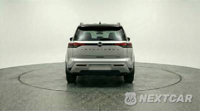 2025 Nissan Pathfinder SV - zdjęcie 6 z 12 - miniatura