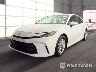 2026 Toyota Camry LE - zdjęcie 1 z 18 - miniatura