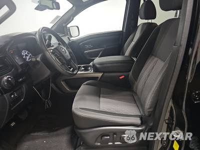 2024 Nissan TITAN SV Crew Cab Short Bed - zdjęcie 7 z 26 - miniatura