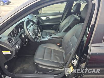 2013 Mercedes-Benz C 250 Sedan - zdjęcie 7 z 37 - miniatura