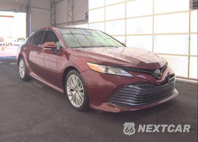 2018 Toyota Camry XLE - zdjęcie 4 z 15 - miniatura