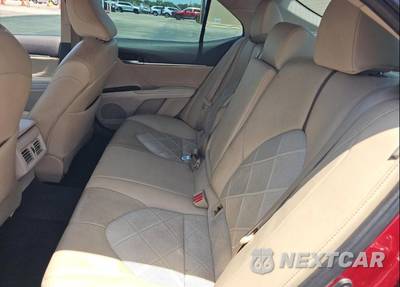 2018 Toyota Camry XLE - zdjęcie 13 z 15 - miniatura