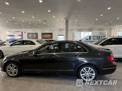 2013 Mercedes-Benz C 300 4MATIC Sedan - zdjęcie 2 z 38 - miniatura