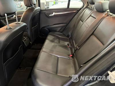 2013 Mercedes-Benz C 300 4MATIC Sedan - zdjęcie 7 z 38 - miniatura