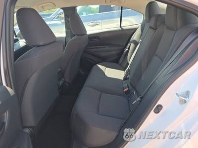 2025 Toyota Corolla LE Sedan - zdjęcie 13 z 20 - miniatura
