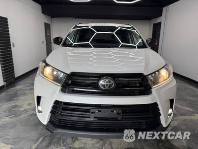 2019 Toyota Highlander XLE - zdjęcie 5 z 29 - miniatura