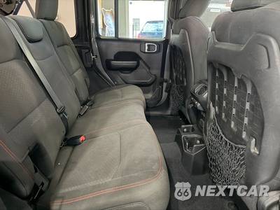 2018 Jeep Wrangler Unlimited Rubicon - zdjęcie 14 z 29 - miniatura