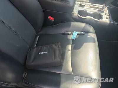 2017 Nissan Pathfinder SL - zdjęcie 21 z 21 - miniatura