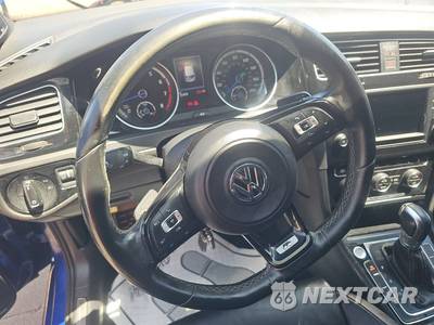 2017 Volkswagen Golf R Hatchback w/DCC & Navigation - zdjęcie 10 z 32 - miniatura