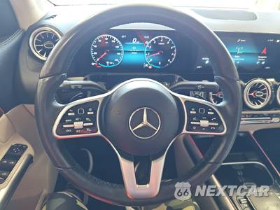 2023 Mercedes-Benz GLA 250 4MATIC - zdjęcie 10 z 32 - miniatura
