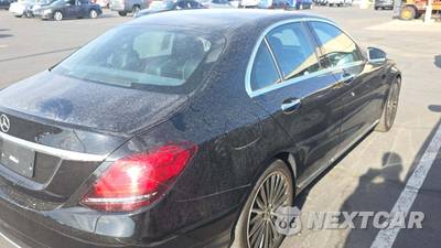 2021 Mercedes-Benz C 300 Sedan - zdjęcie 22 z 36 - miniatura