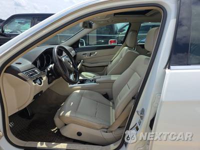 2016 Mercedes-Benz E 350 Sport 4MATIC Sedan - zdjęcie 7 z 28 - miniatura