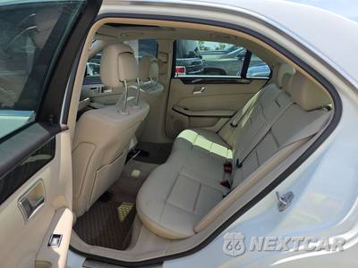 2016 Mercedes-Benz E 350 Sport 4MATIC Sedan - zdjęcie 13 z 28 - miniatura
