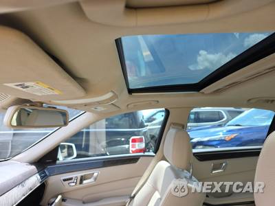 2016 Mercedes-Benz E 350 Sport 4MATIC Sedan - zdjęcie 18 z 28 - miniatura