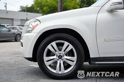 2011 Mercedes-Benz GL 450 4MATIC - zdjęcie 6 z 47 - miniatura