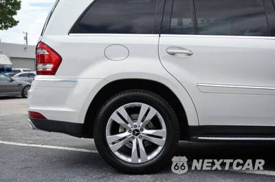 2011 Mercedes-Benz GL 450 4MATIC - zdjęcie 31 z 47 - miniatura