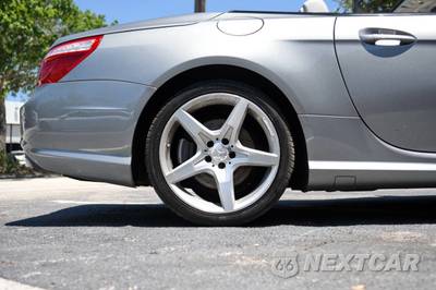 2014 Mercedes-Benz SL 550 - zdjęcie 29 z 43 - miniatura