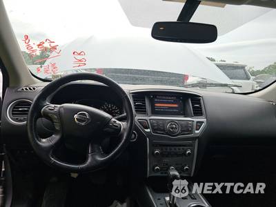 2019 Nissan Pathfinder SL - zdjęcie 11 z 34 - miniatura
