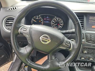 2019 Nissan Pathfinder SL - zdjęcie 10 z 34 - miniatura