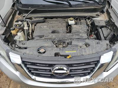 2019 Nissan Pathfinder SL - zdjęcie 16 z 34 - miniatura