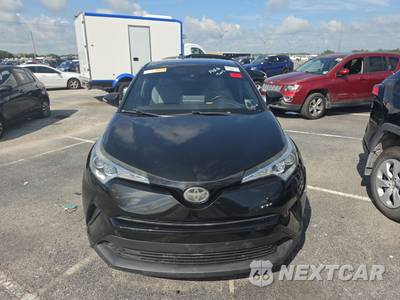 2019 Toyota C-HR XLE - zdjęcie 2 z 42 - miniatura