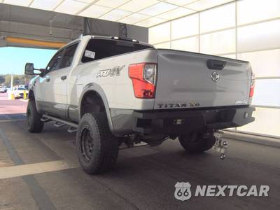 2016 Nissan TITAN XD PRO-4X Crew Cab Medium Bed - zdjęcie 6 z 29 - miniatura
