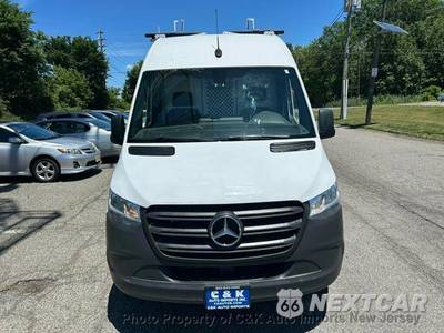 2022 Mercedes-Benz Sprinter 2500 Cargo Van Standard Roof 144.0" WB - zdjęcie 38 z 70 - miniatura