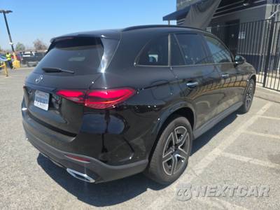 2024 Mercedes-Benz GLC 300 - zdjęcie 4 z 25 - miniatura