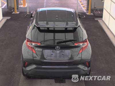 2021 Toyota C-HR XLE - zdjęcie 5 z 34 - miniatura