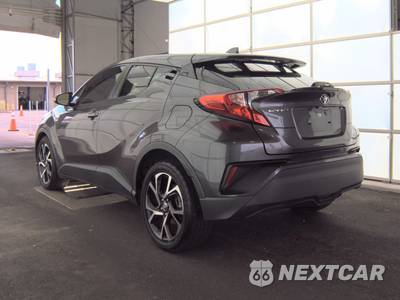 2021 Toyota C-HR XLE - zdjęcie 6 z 34 - miniatura