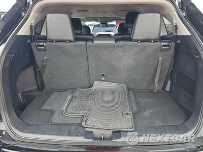 2024 Toyota Highlander XLE - zdjęcie 17 z 28 - miniatura