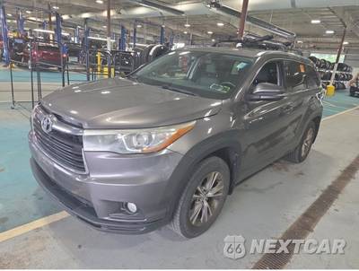 2015 Toyota Highlander XLE - zdjęcie 3 z 12 - miniatura