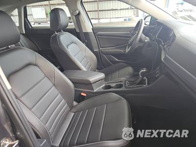 2024 Volkswagen Jetta SE - zdjęcie 8 z 30 - miniatura