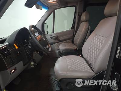 2017 Mercedes-Benz Sprinter 3500XD Cab Chassis DRW - zdjęcie 7 z 27 - miniatura