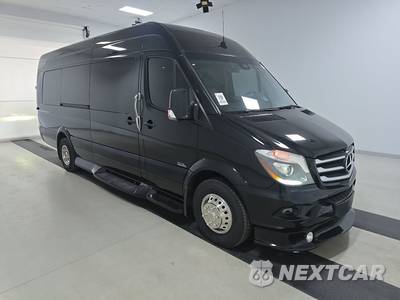 2017 Mercedes-Benz Sprinter 3500XD Cab Chassis DRW - zdjęcie 3 z 27 - miniatura