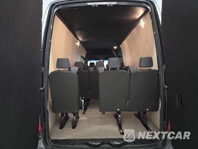 2022 Mercedes-Benz Sprinter 4500 Cargo Van DRW High Roof 170.0" WB - zdjęcie 17 z 28 - miniatura