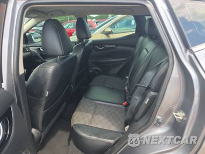 2022 Nissan Rogue Sport SV - zdjęcie 13 z 34 - miniatura