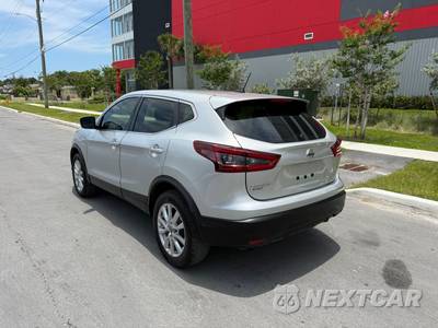 2021 Nissan Rogue Sport S - zdjęcie 3 z 21 - miniatura