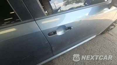2020 Toyota Corolla LE Sedan - zdjęcie 36 z 39 - miniatura