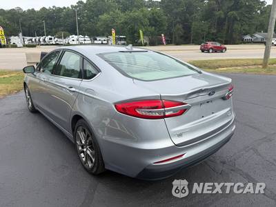 2020 Ford Fusion SEL - zdjęcie 3 z 14 - miniatura