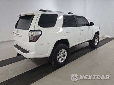 2021 Toyota 4Runner SR5 Premium - zdjęcie 4 z 25 - miniatura