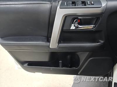 2021 Toyota 4Runner SR5 Premium - zdjęcie 9 z 25 - miniatura