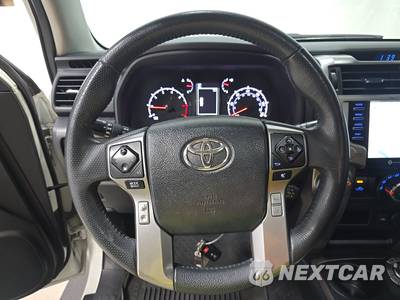 2021 Toyota 4Runner SR5 Premium - zdjęcie 10 z 25 - miniatura